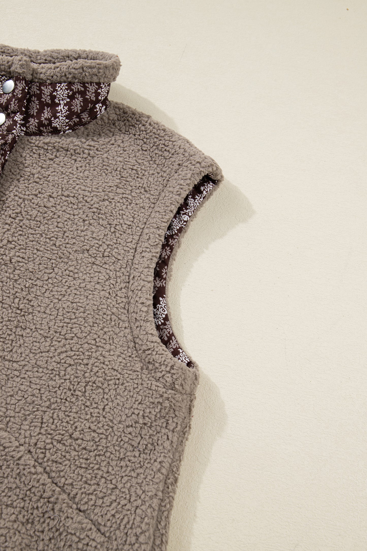 Goat Side Bows Sherpa Fleece Vest